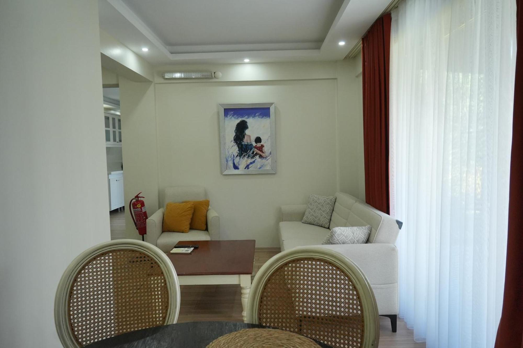 Sapanca Cayir Cimen Otel Exteriör bild